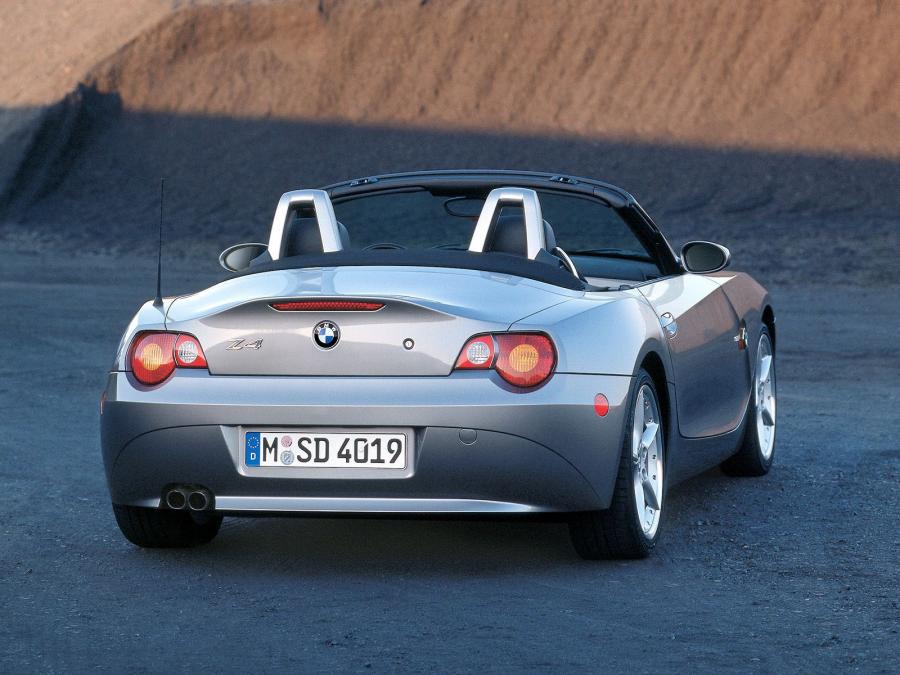  BMW Z4 3.0i Roadster (E85) 2002 года  (фото 23 из 28)